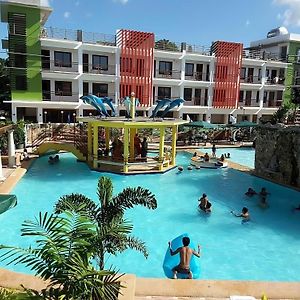 Moalboal Tropics
